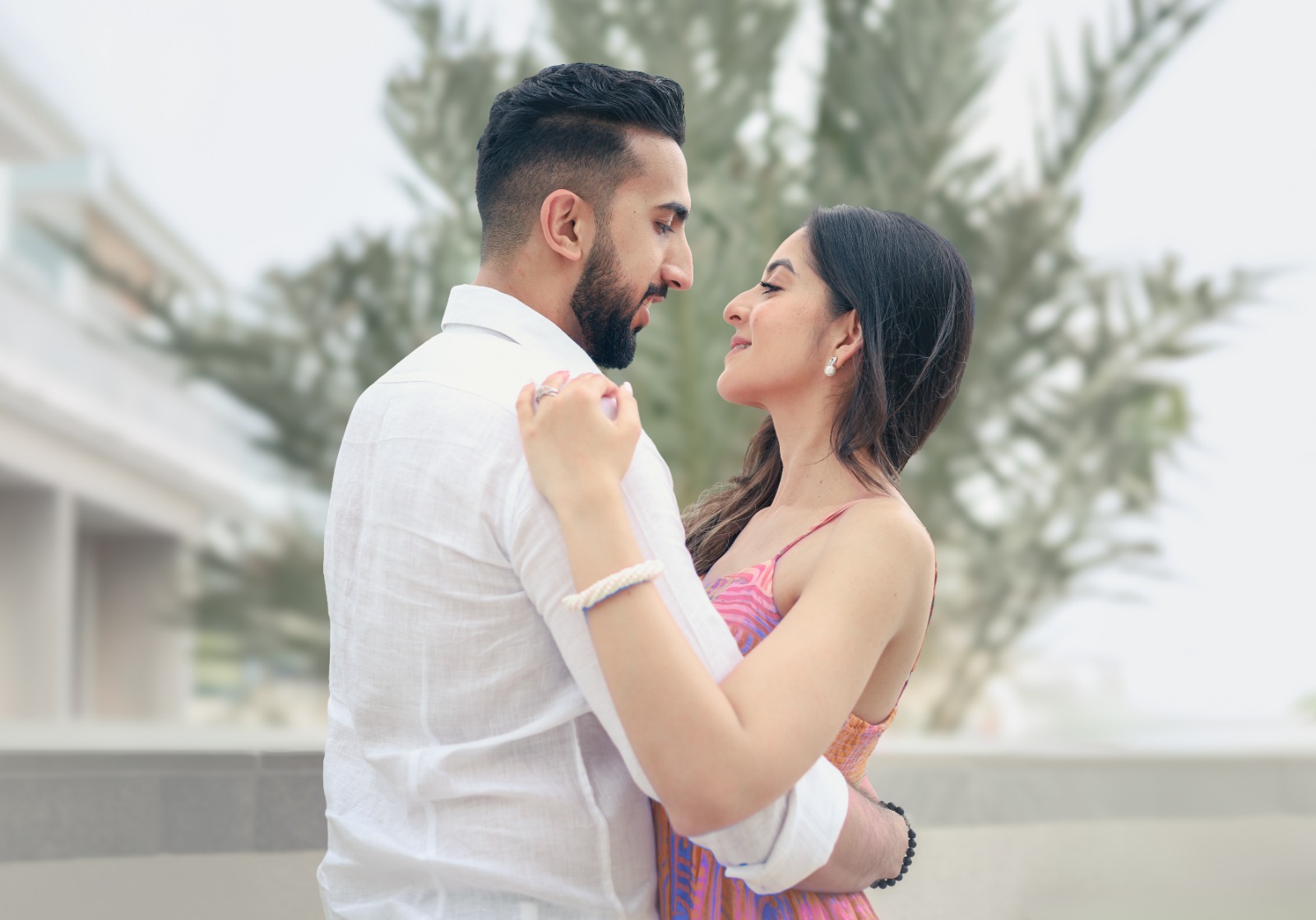 Soft outdoor couple portrait